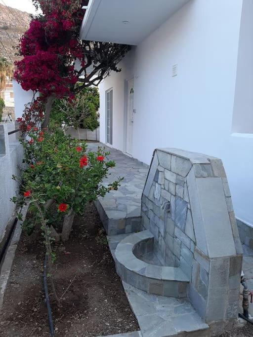 Annika'S Summer Dream Livadia (Tilos) Exterior foto